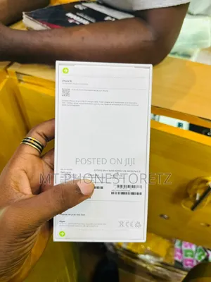 New Apple iPhone 16 128 GB Blue