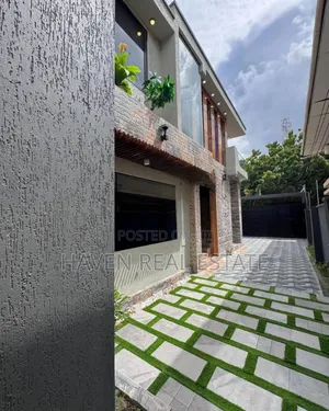 4bdrm House in Mikocheni for sale
