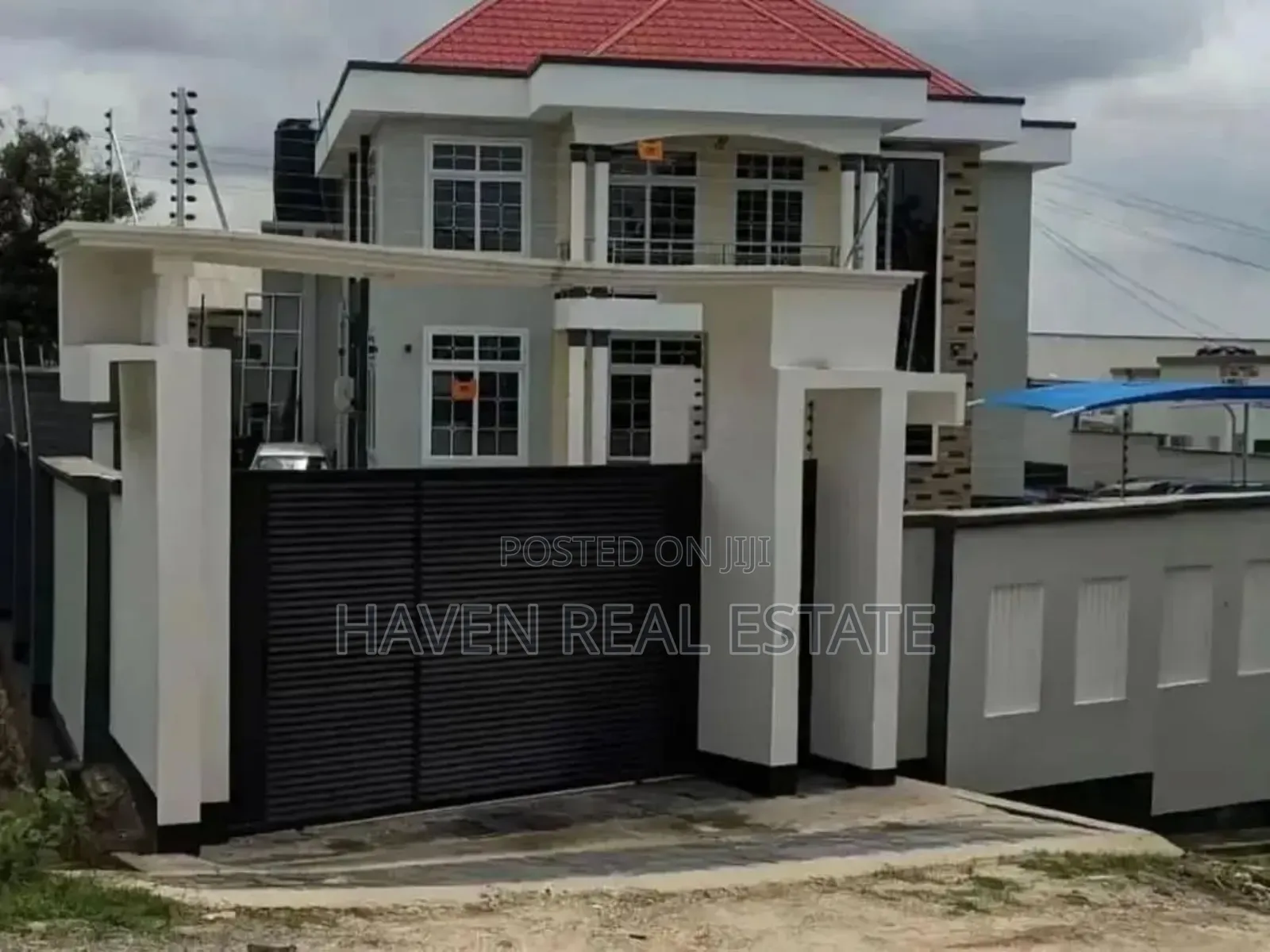 4bdrm House in Goba for sale