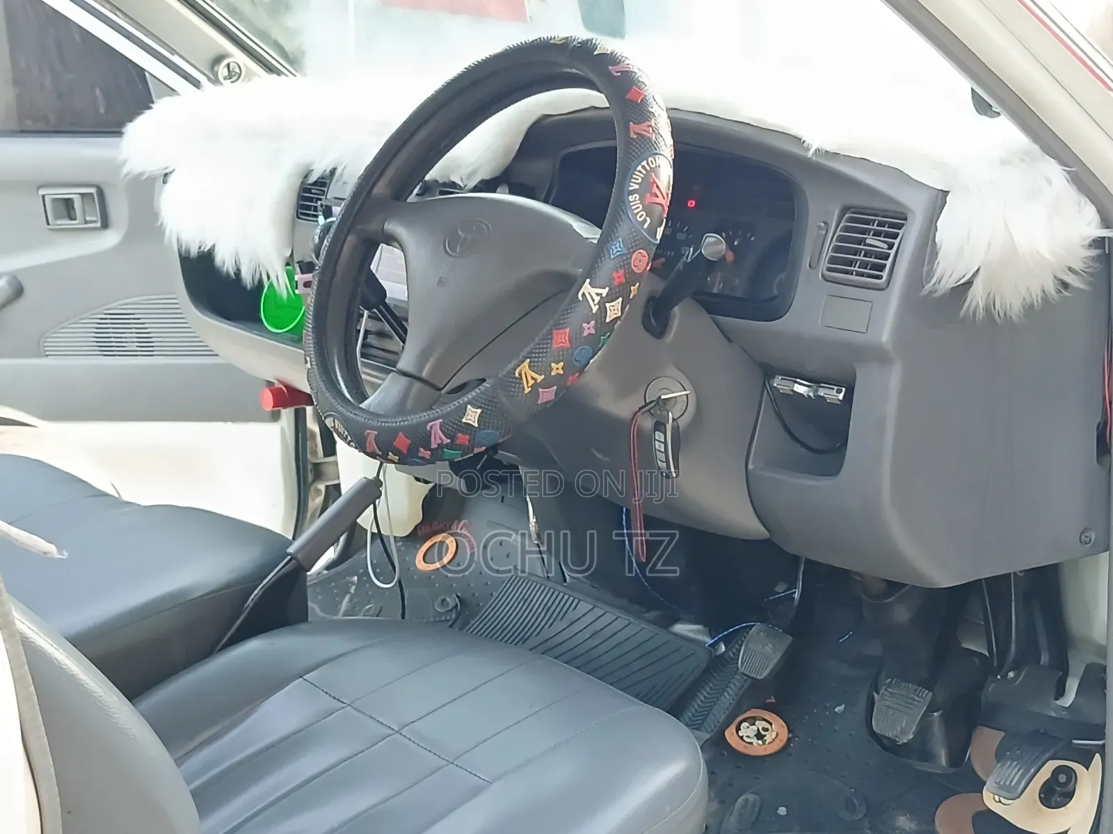 Toyota TownAce 2000 White