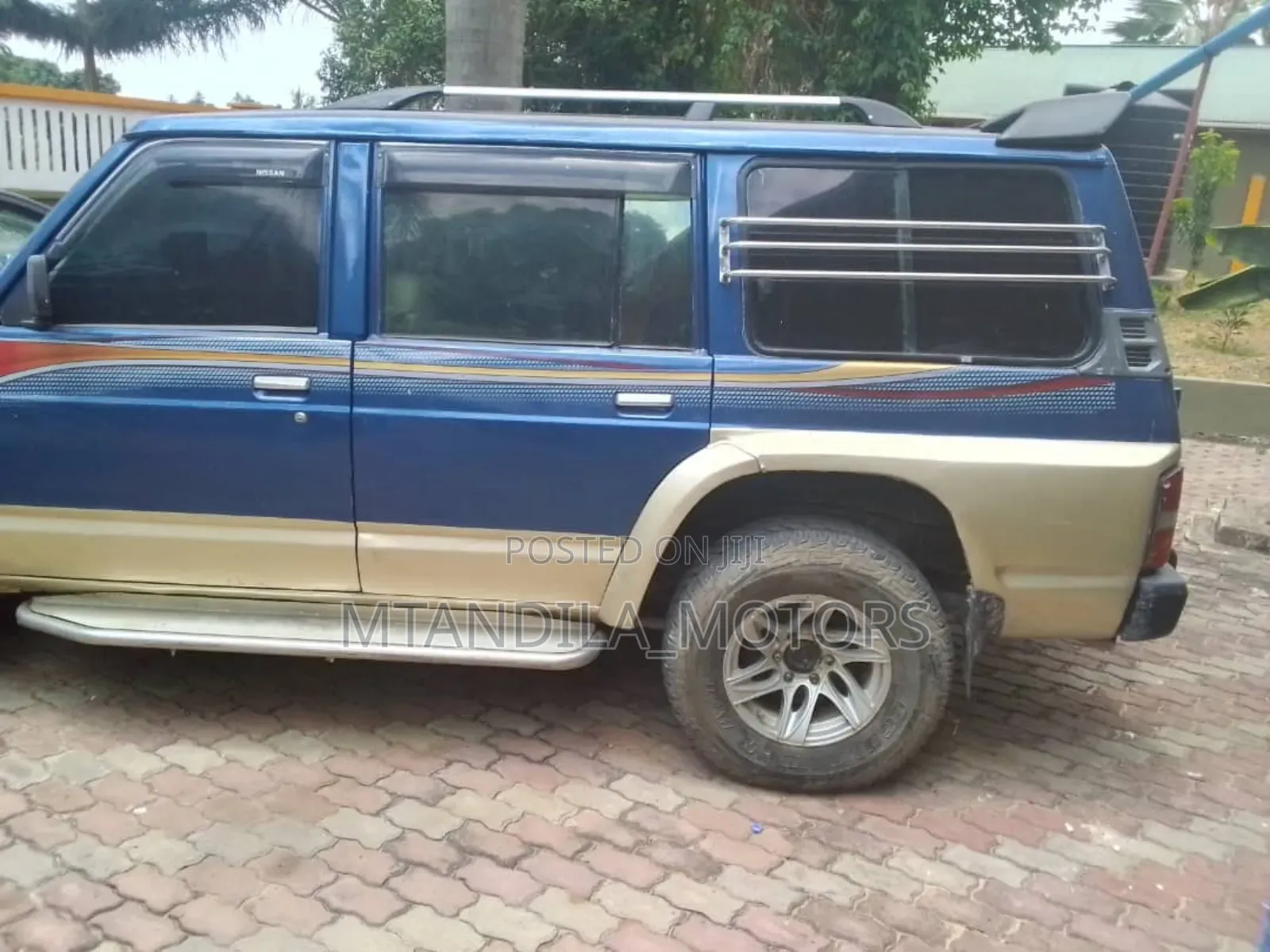 Nissan Patrol 1999 Blue