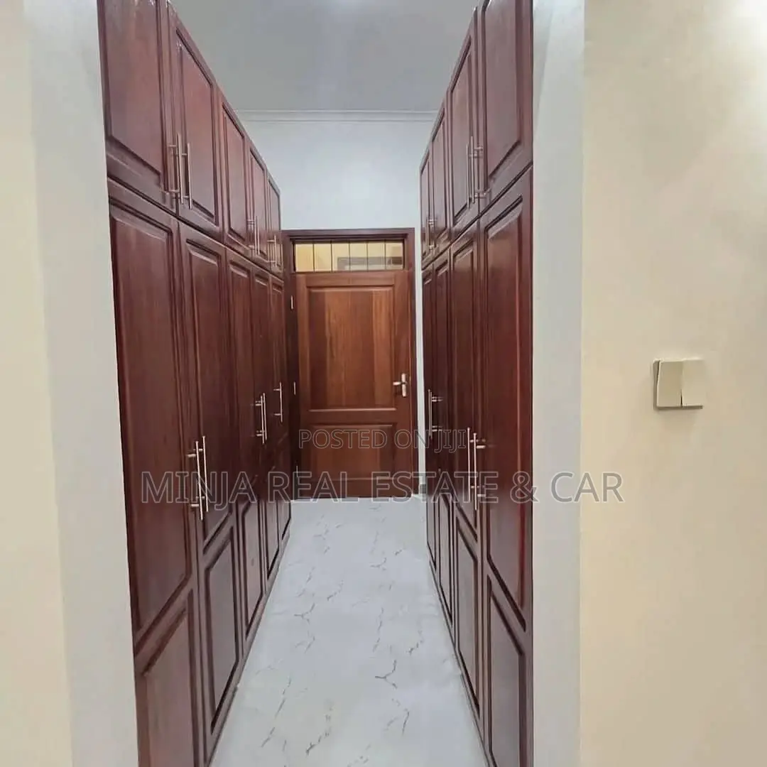 Furnished 4bdrm House in Mbezi Beach for sale