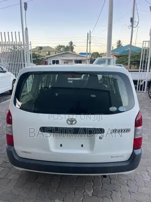 Toyota Succeed SV Premium 2016 White