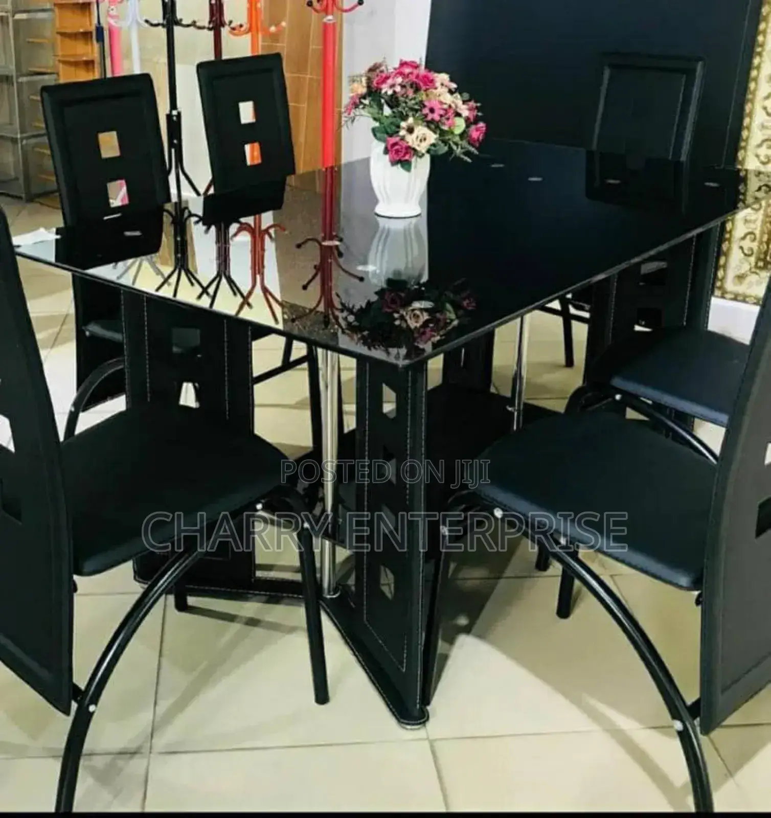 Dining Table Nzuri Na Ya Kisasa Zaidi
