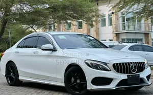 Photo - Mercedes-Benz C-Class 2015 White