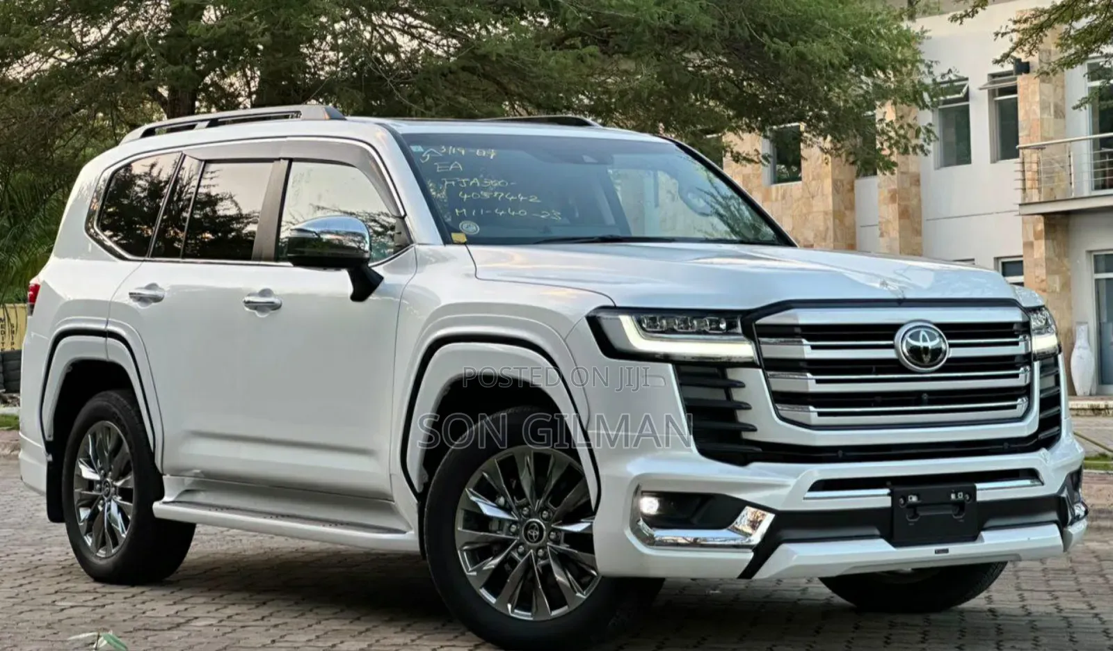 Toyota Land Cruiser 2023 Pearl