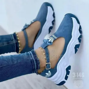 Women's Classic and Smart Looking Shoes