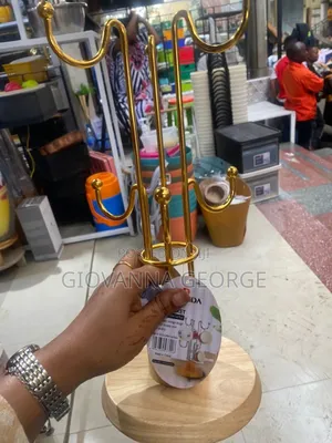 6cups Stand
