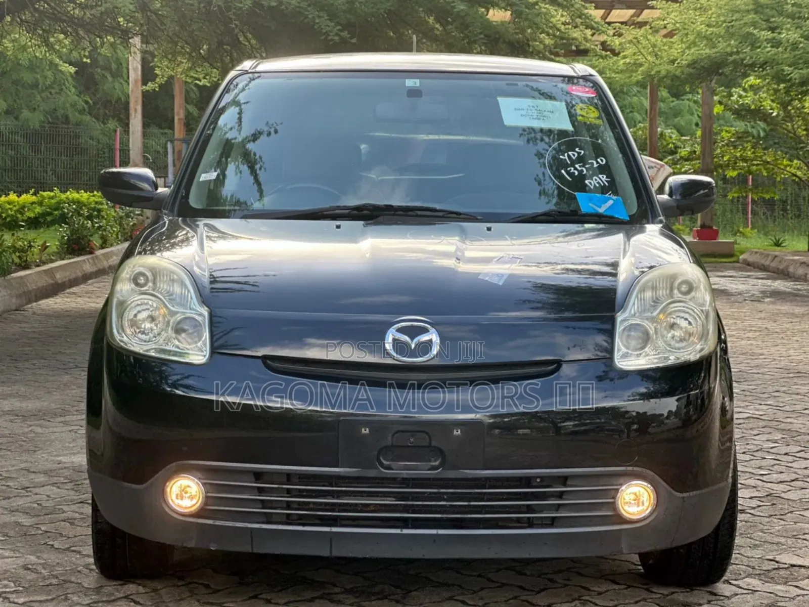 Mazda Verisa 2007 Black