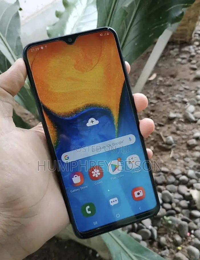 New Samsung Galaxy A20 64 GB Black