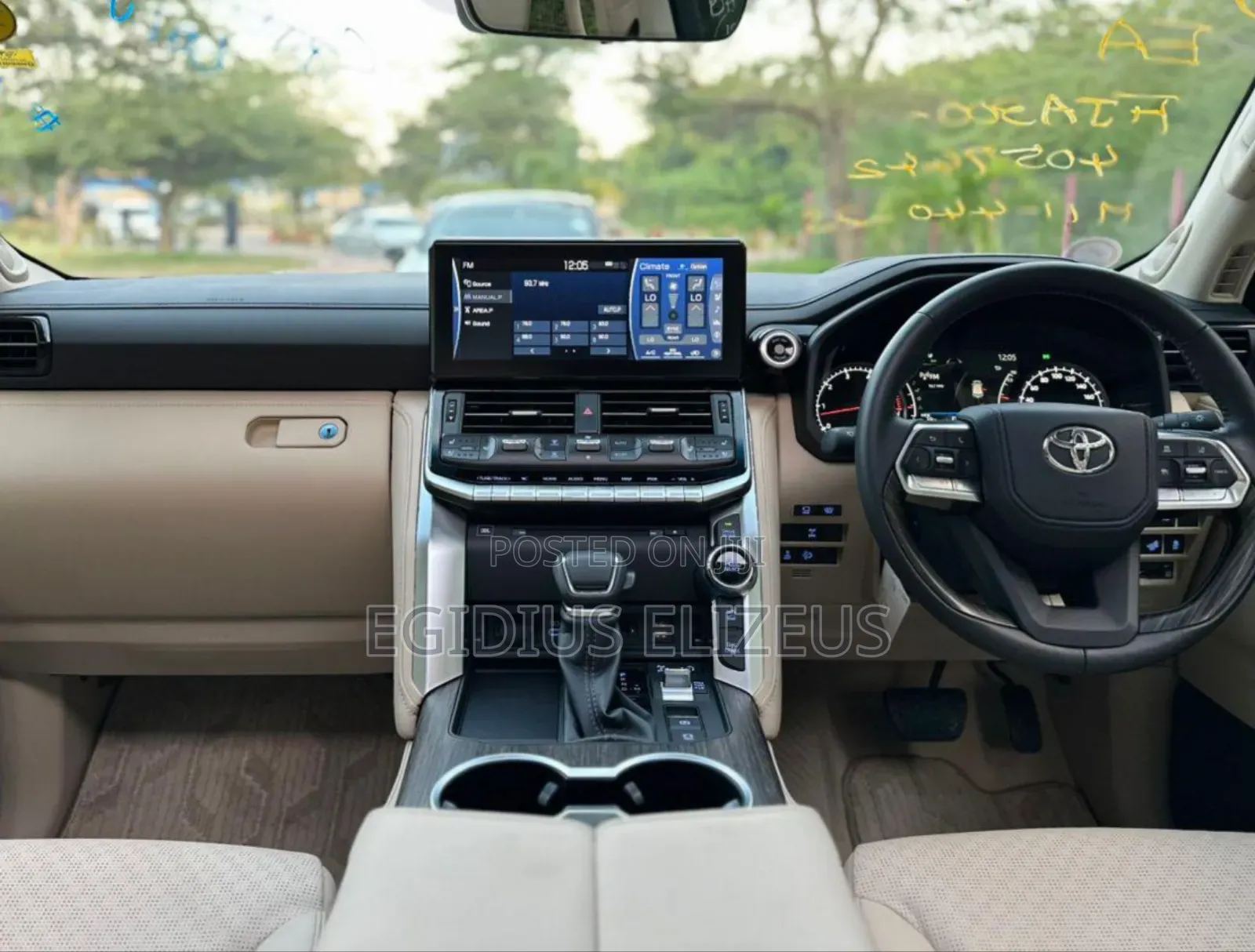 Toyota Land Cruiser 2023 White