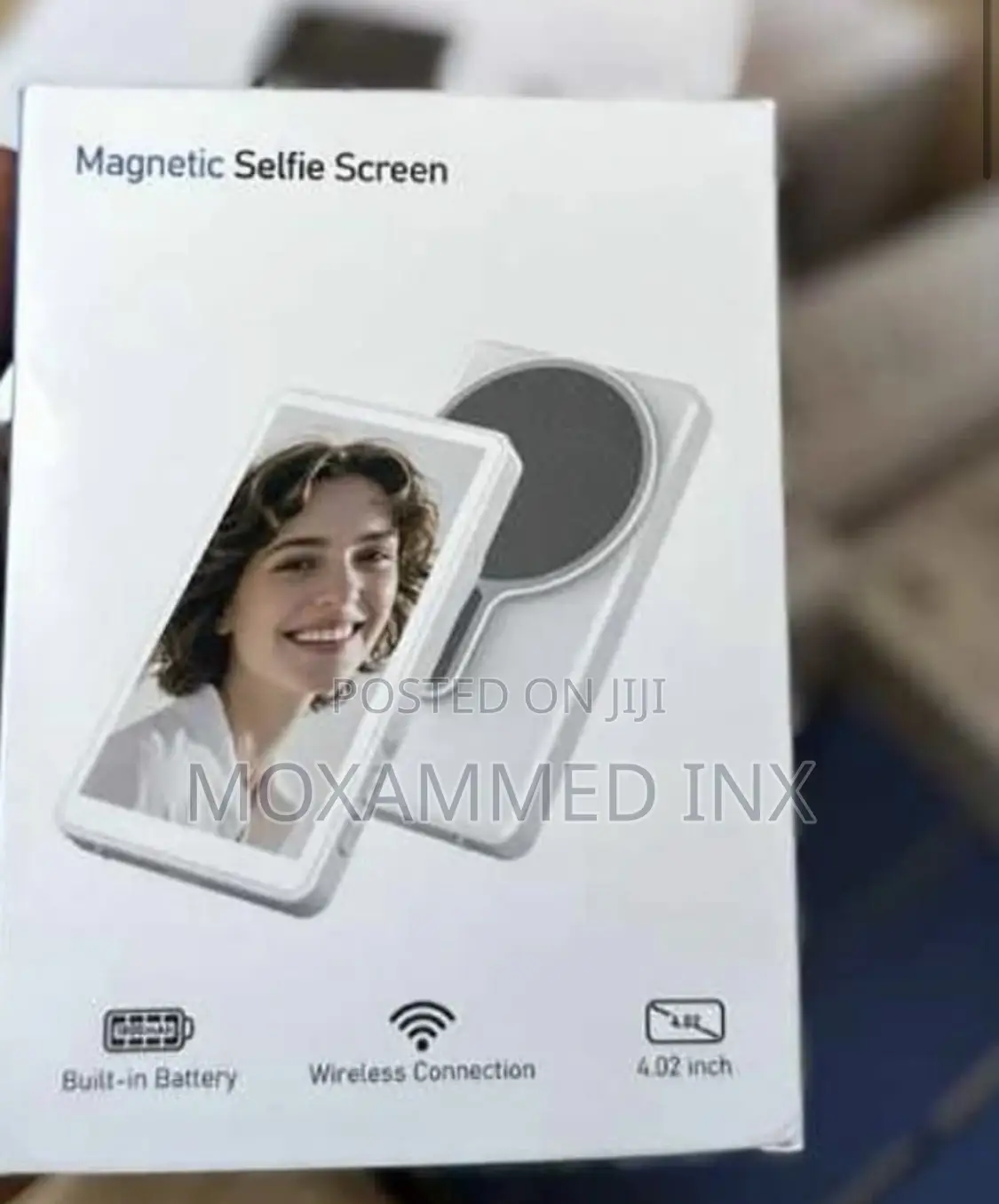 Magnetic Selfie Screen