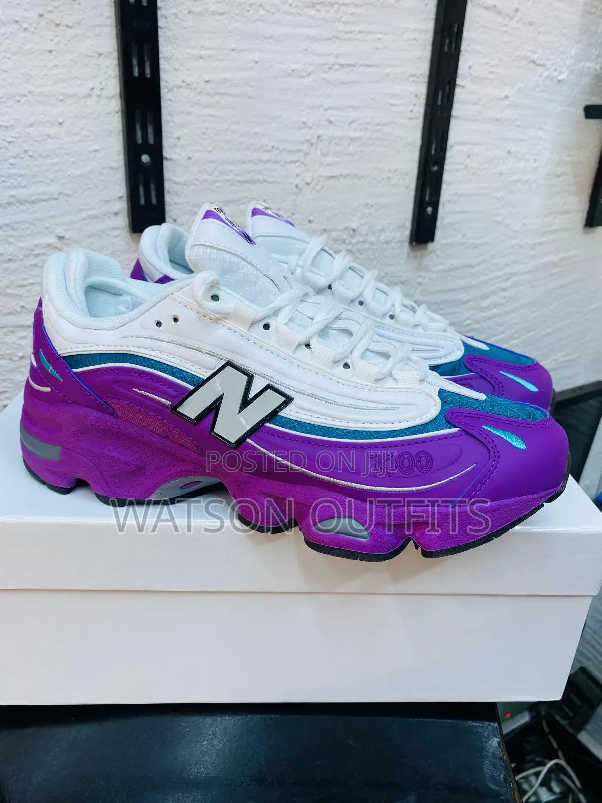 Men's New Balance Leather Sneakers Original