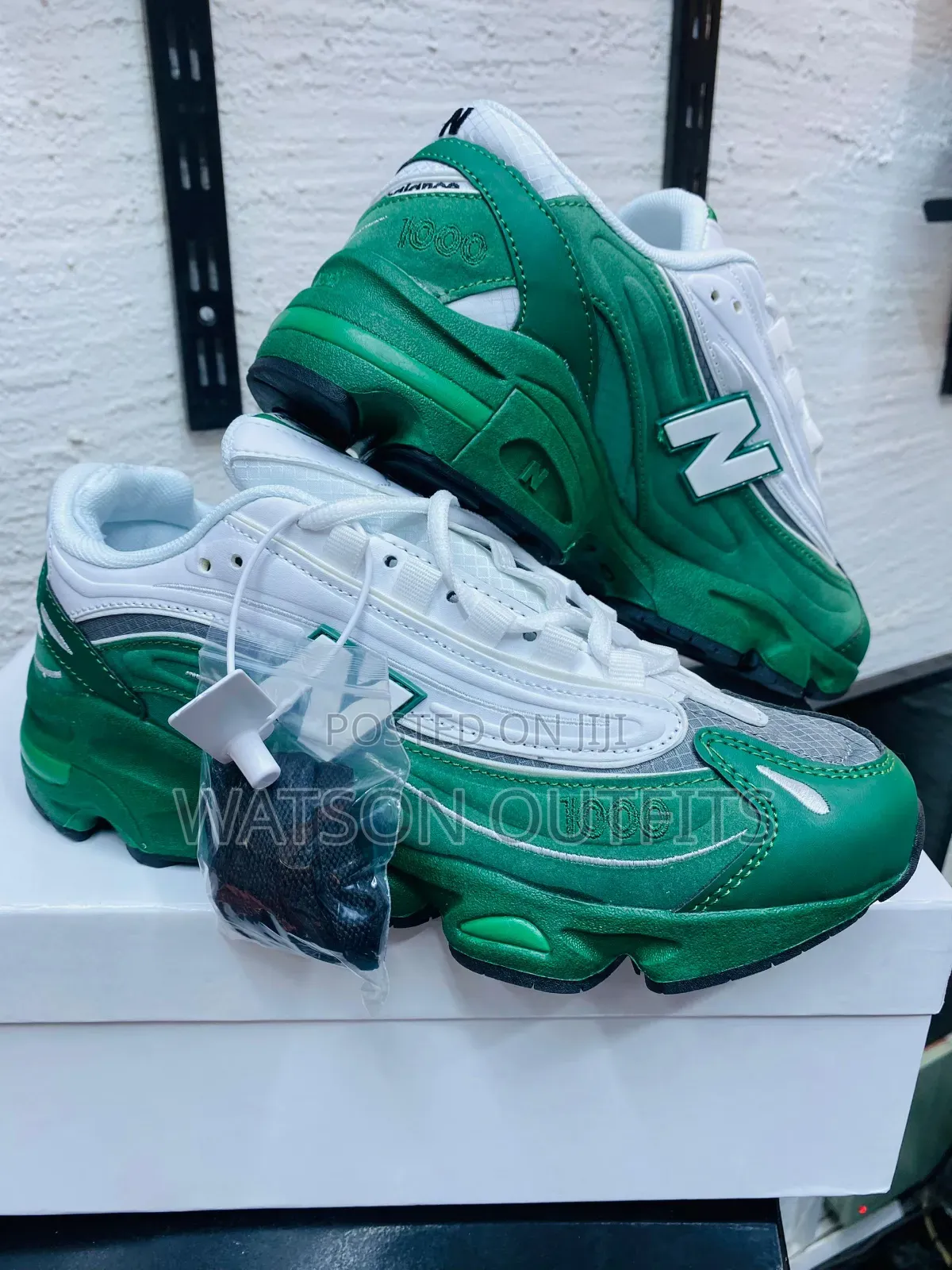 Men's New Balance Leather Sneakers Original