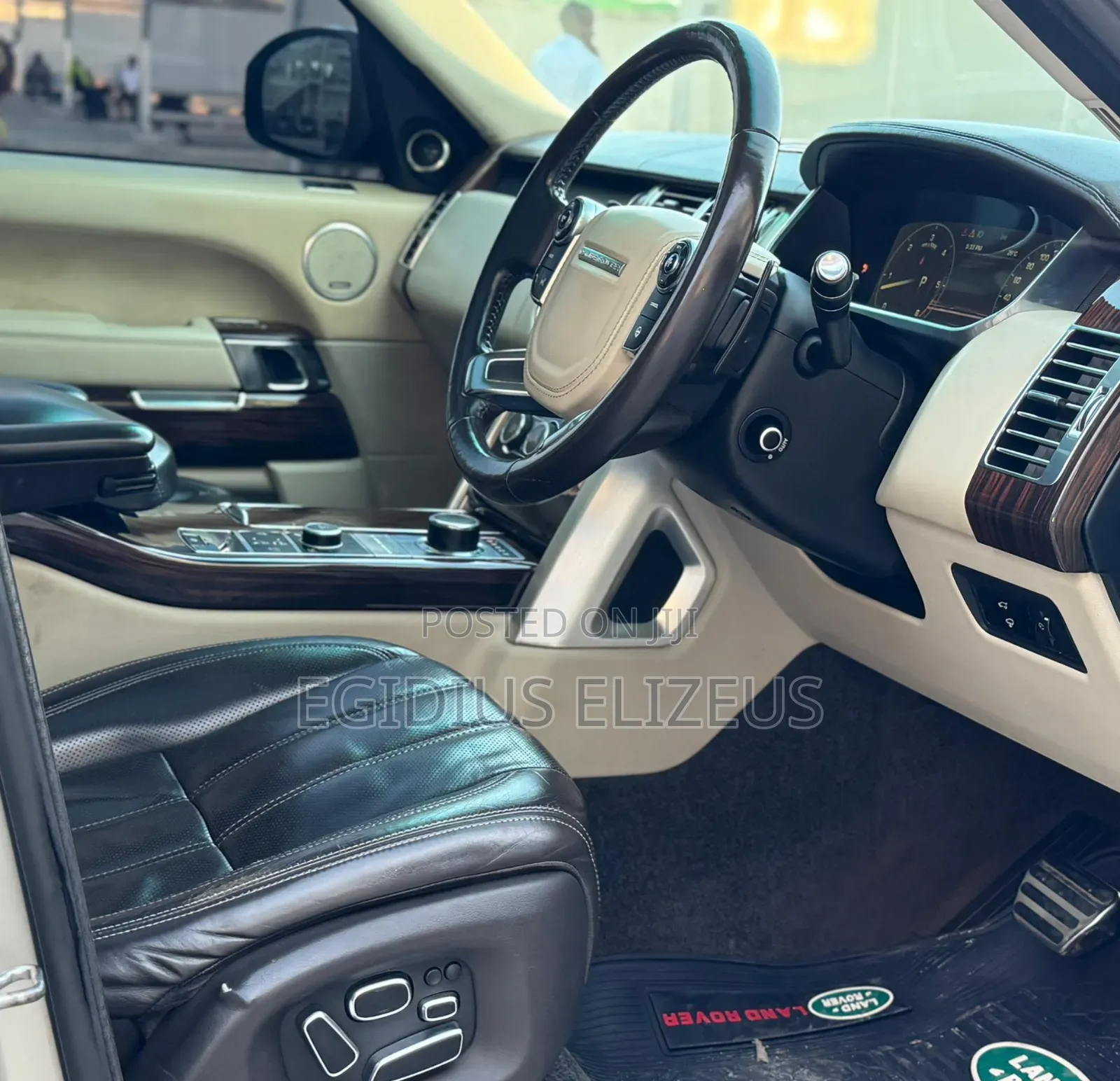Land Rover Range Rover Evoque 2014 Gold