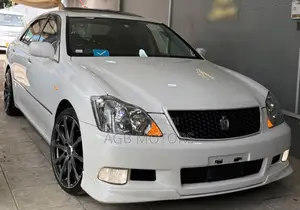 Toyota Crown 2007 White