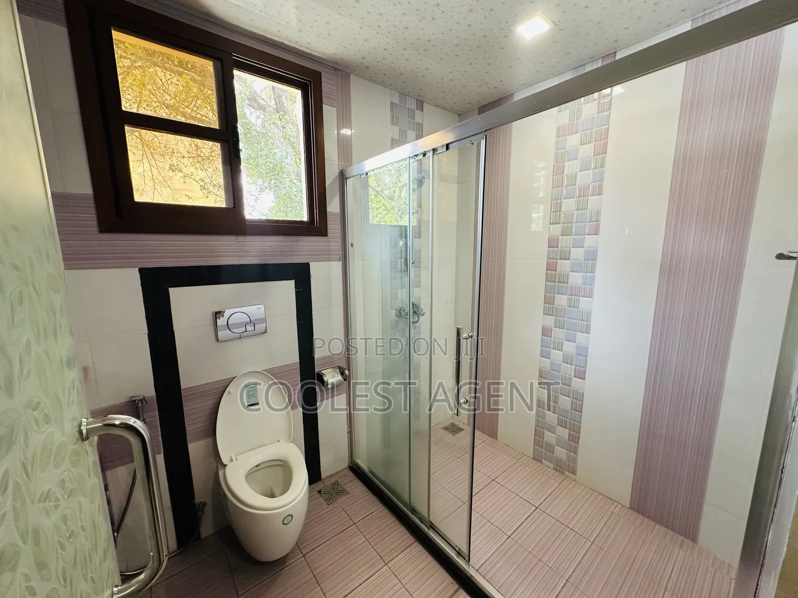 Furnished 3bdrm Villa in Coolest Estate for rent