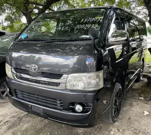 Photo - Toyota HiAce 2005 Grey