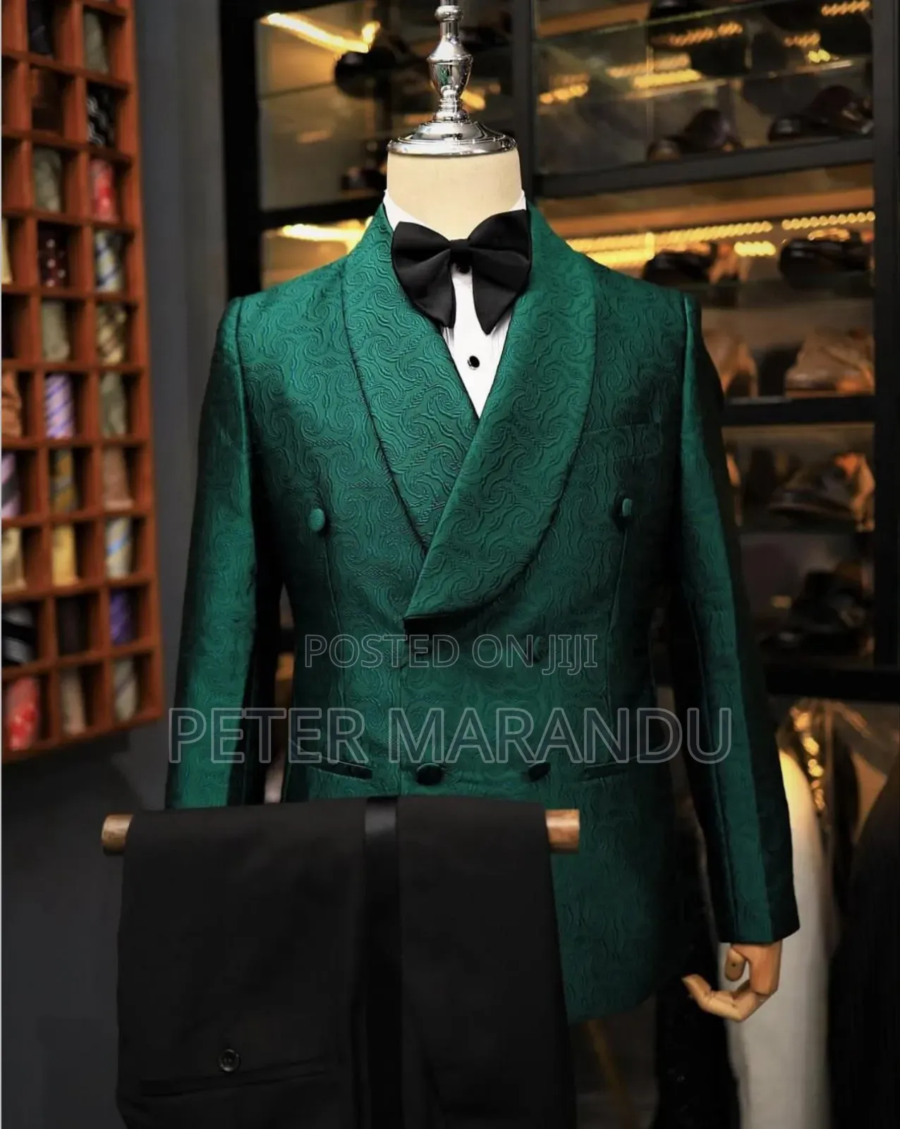 Suits Kali Ya Kijani Na Nzuri