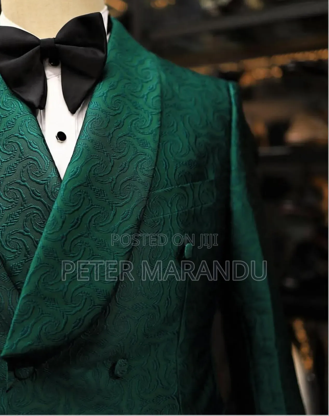 Suits Kali Ya Kijani Na Nzuri