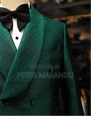 Suits Kali Ya Kijani Na Nzuri