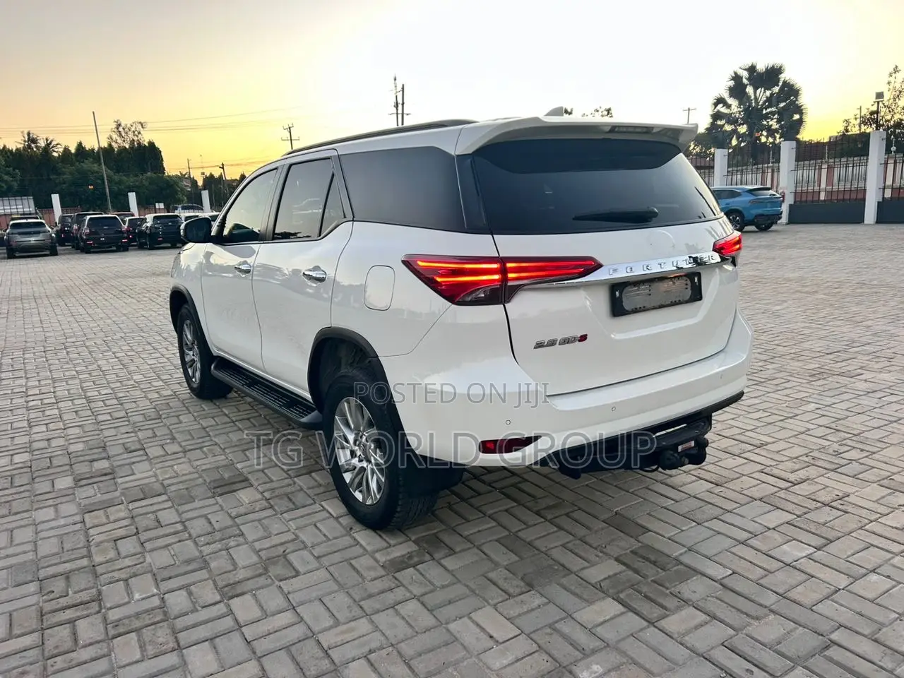 Toyota Fortuner 2.8 D AWD 2021 White