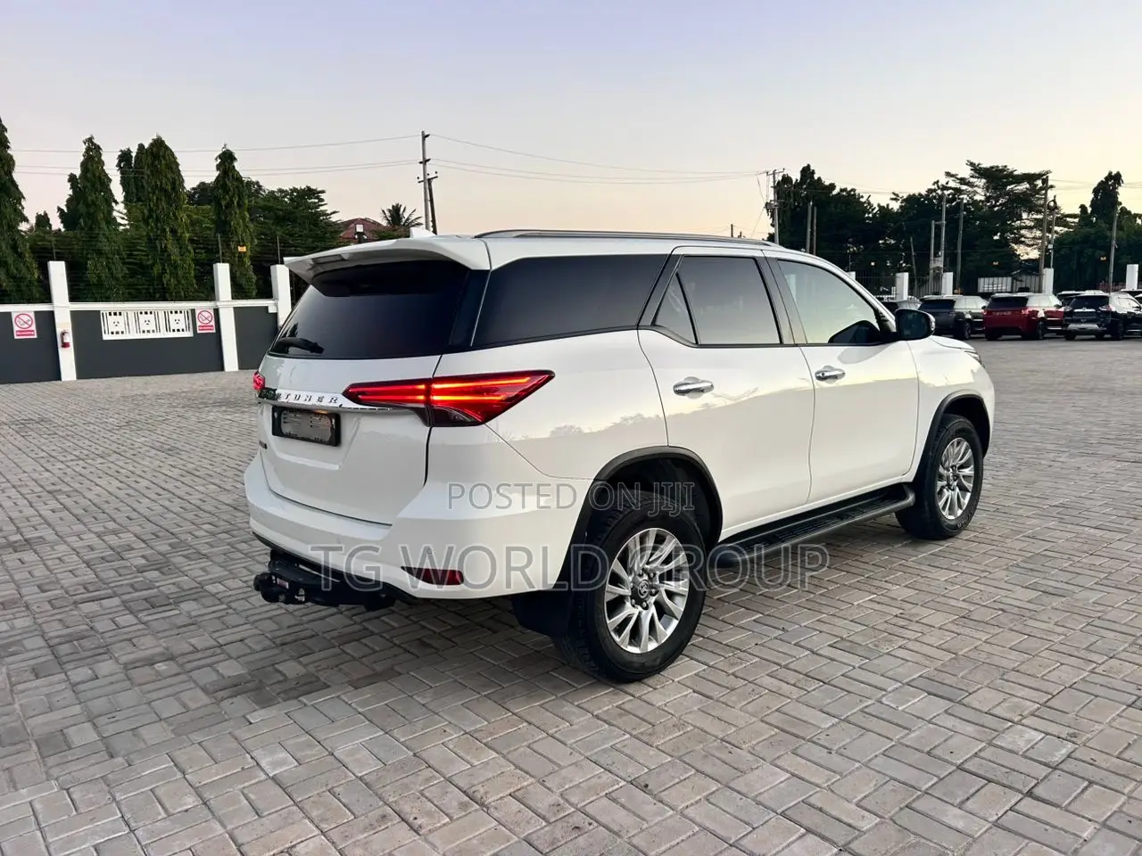 Toyota Fortuner 2.8 D AWD 2021 White