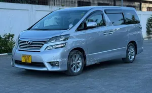 Toyota Vellfire 2009 Silver
