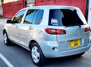 Mazda Demio 2006 Silver