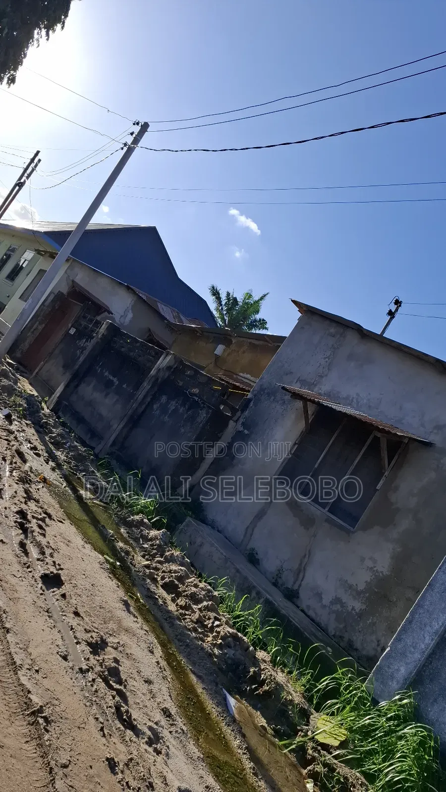6bdrm Bungalow in Sinza Madukani for sale