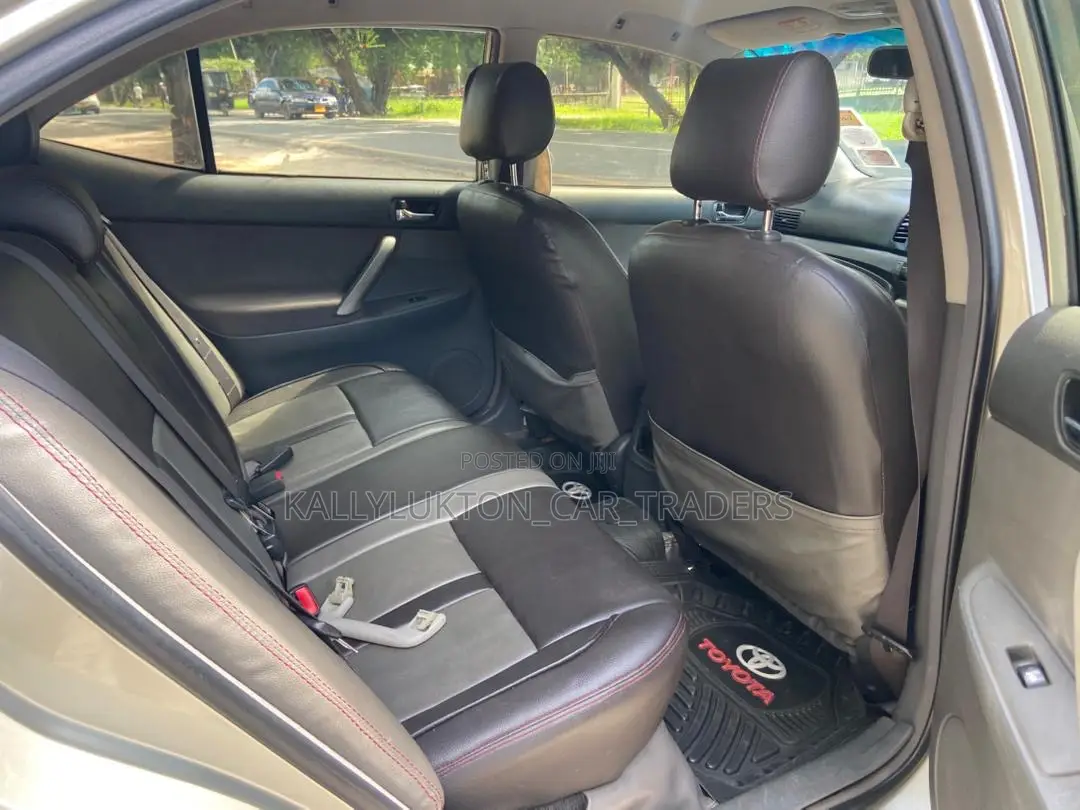 Toyota Allion 2005 Silver
