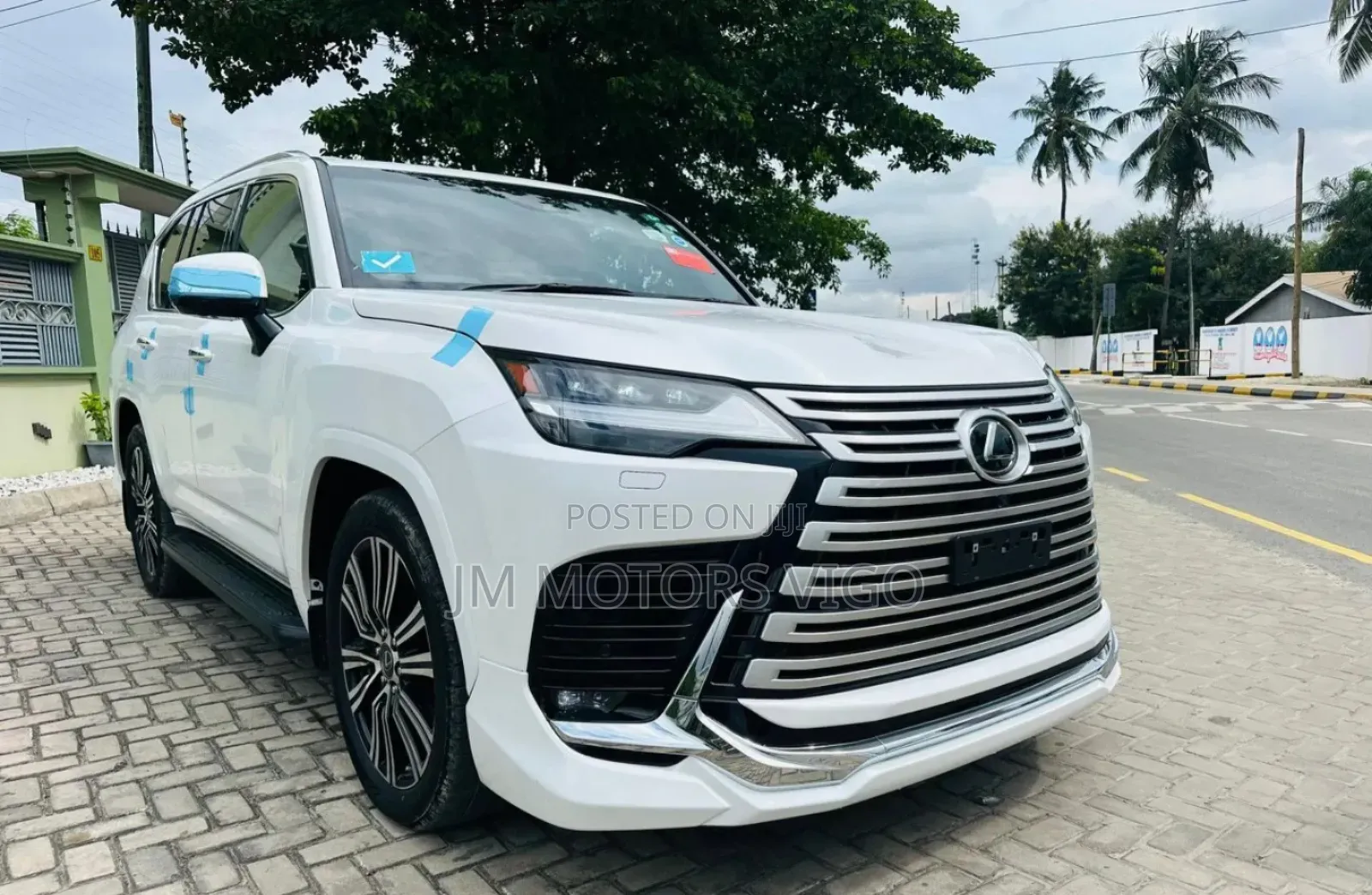 New Lexus LX 2024 White