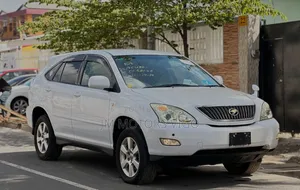 Toyota Harrier 2006 White