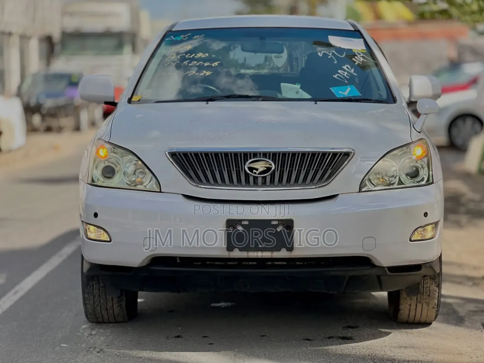Toyota Harrier 2006 White