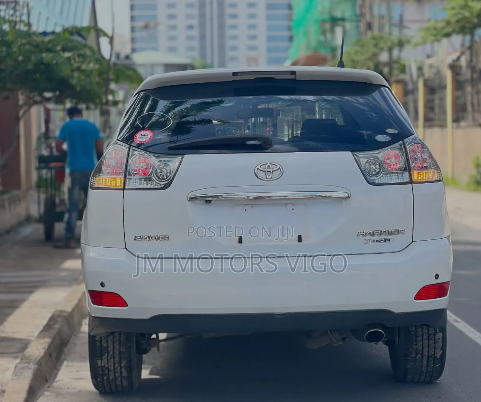 Toyota Harrier 2006 White