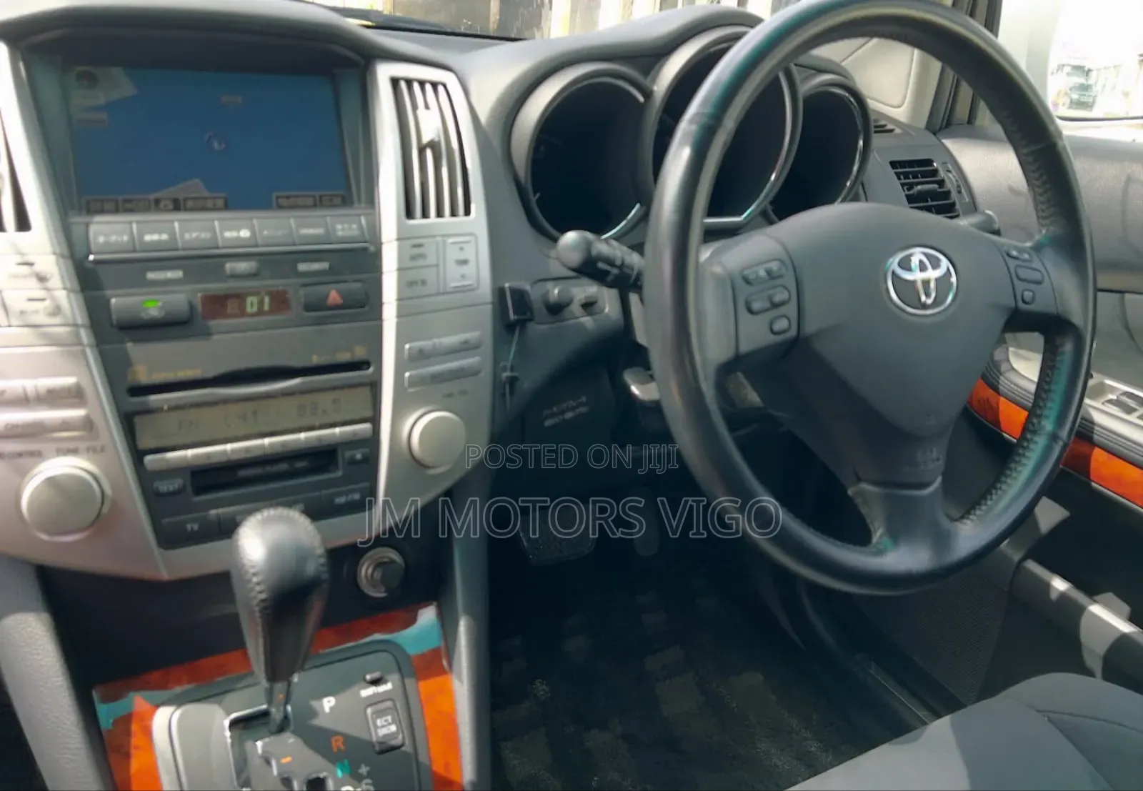 Toyota Harrier 2006 White
