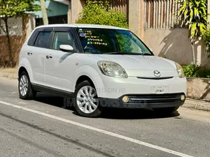 Mazda Verisa 2010 Pearl