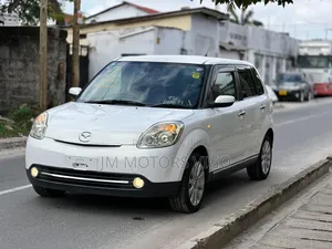 Mazda Verisa 2010 Pearl