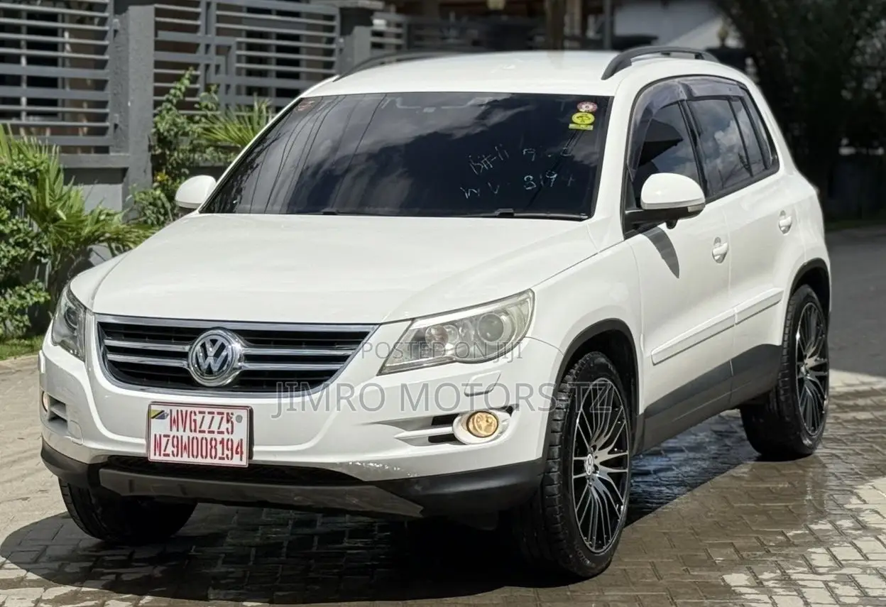 Volkswagen Tiguan 2009 White