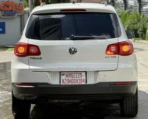 Volkswagen Tiguan 2009 White