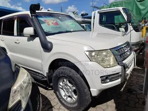 Mitsubishi Pajero 3.8 V6 GLS/GLX 2010 White