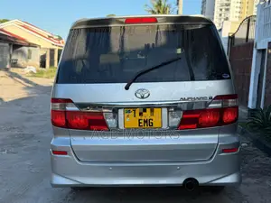 Toyota Alphard 2004 Silver