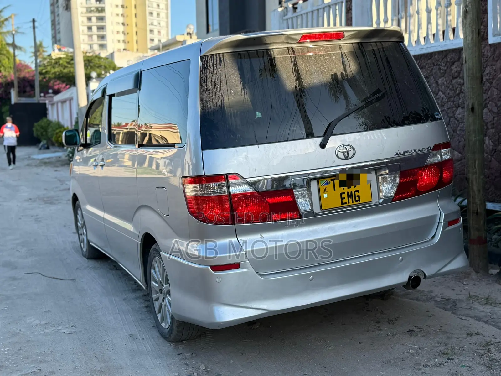 Toyota Alphard 2004 Silver