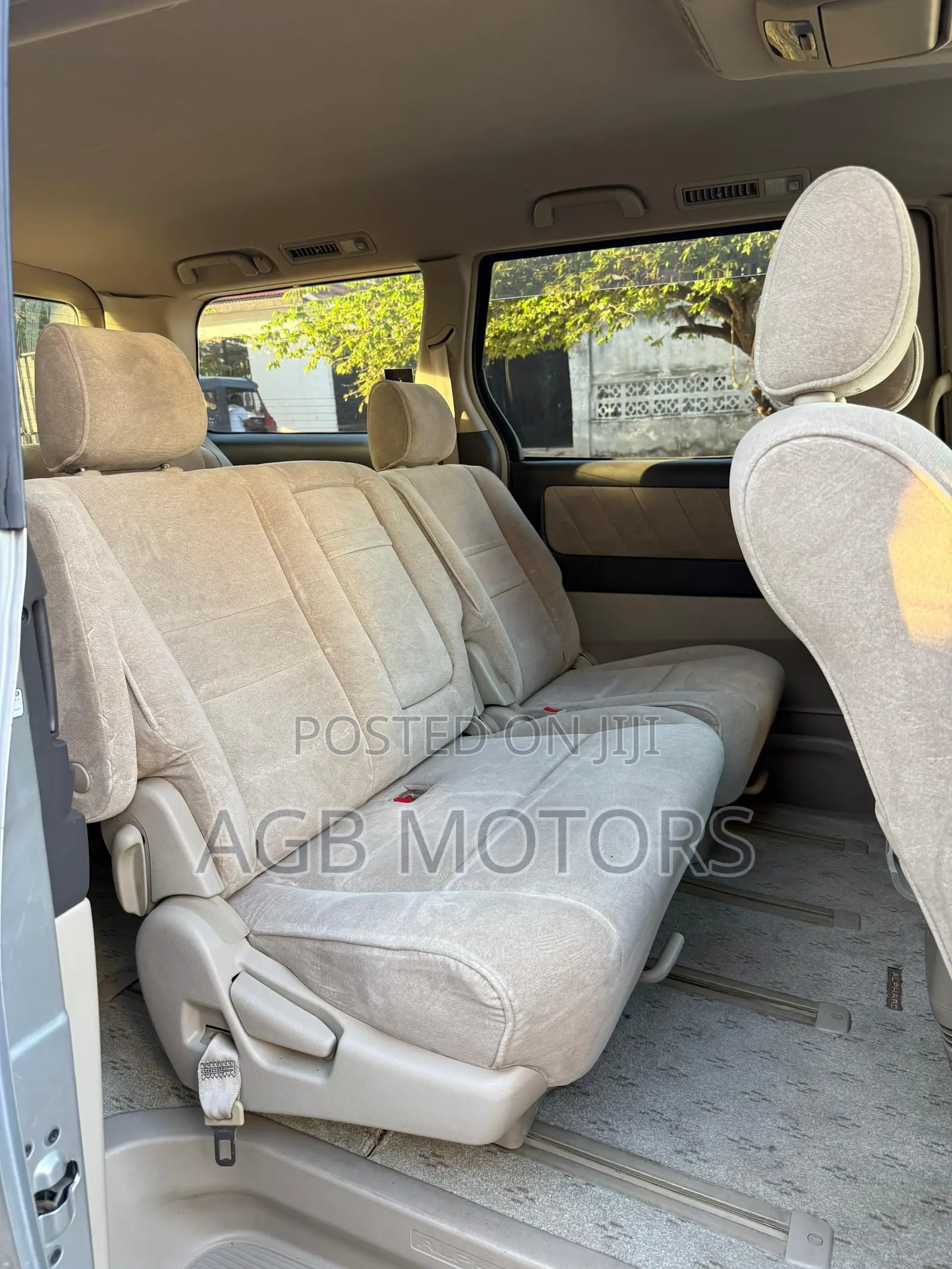 Toyota Alphard 2004 Silver