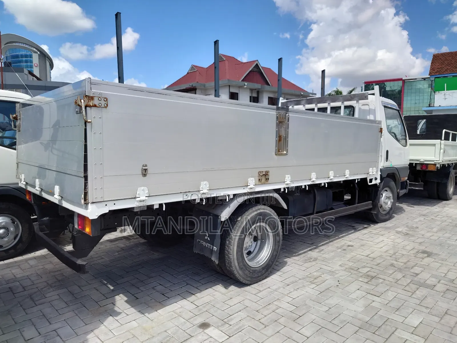 Mistubish Canter