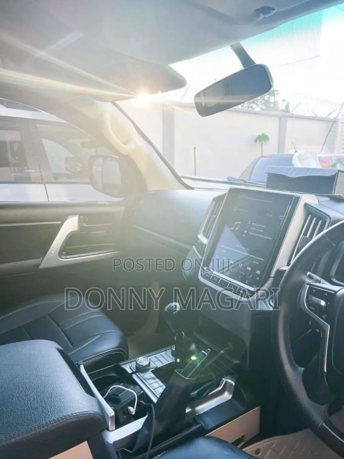 Toyota Land Cruiser Prado 2014 White