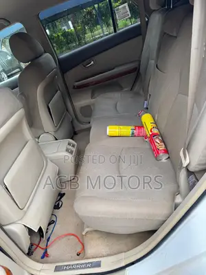 Toyota Harrier 2005 White
