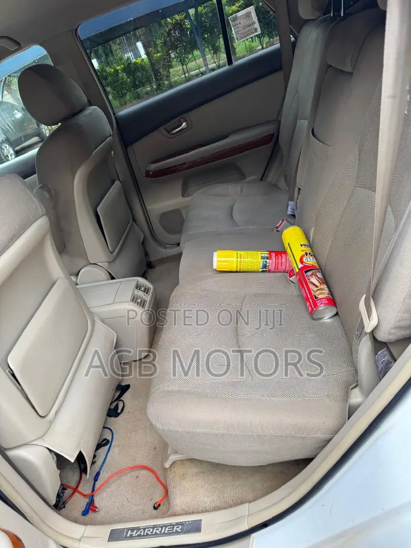 Toyota Harrier 2005 White