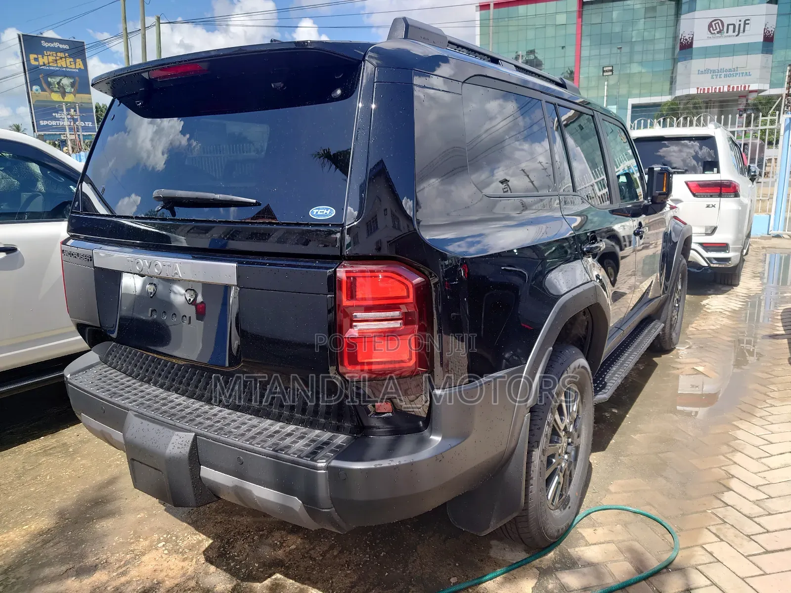Toyota Land Cruiser Prado 2.4 Hybrid 2024 Black