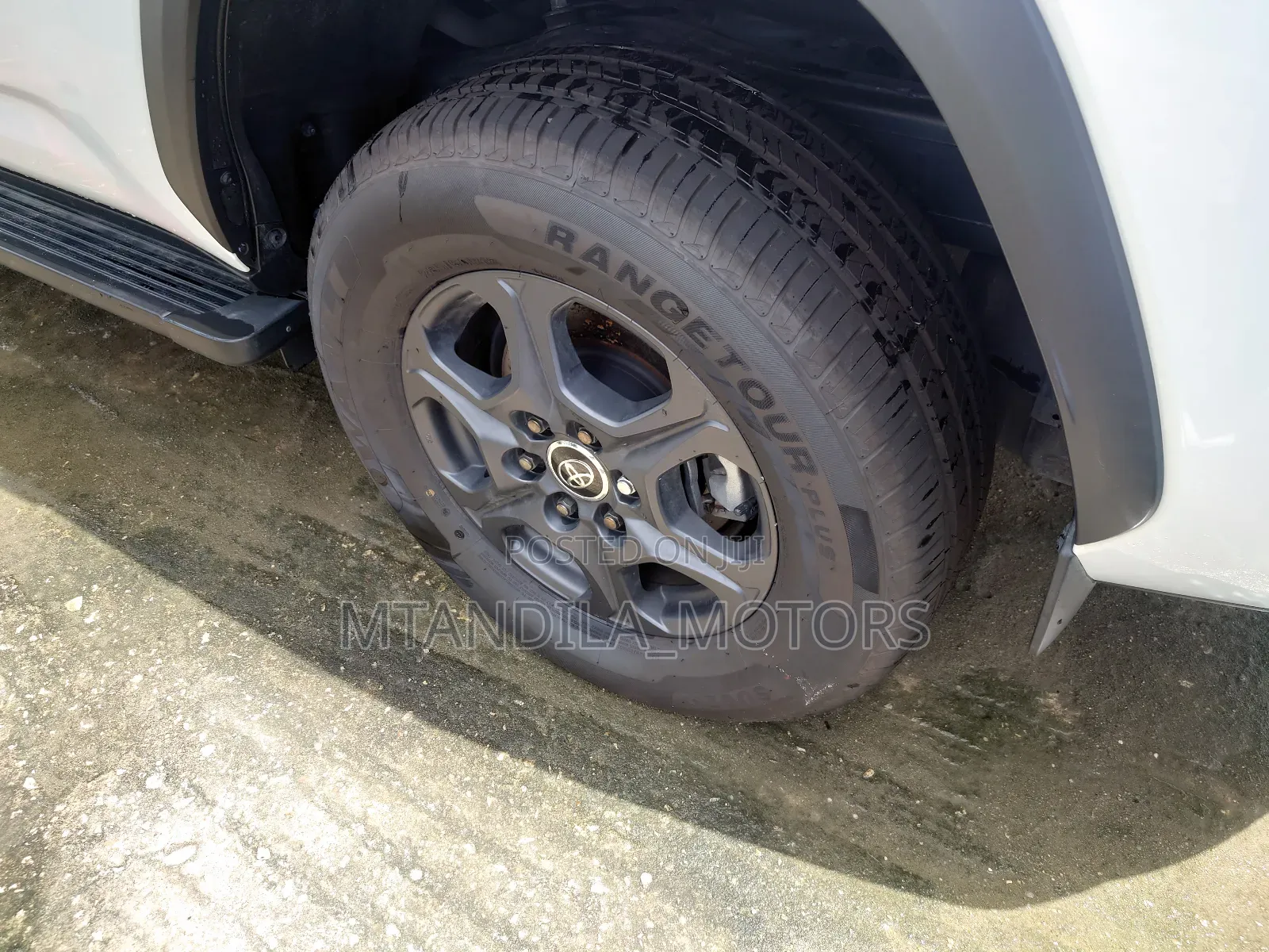 Toyota Land Cruiser Prado 4.0 Petrol GX-R 2022 White